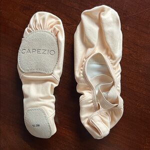 Capezio Soft Cream Ballet Slippers